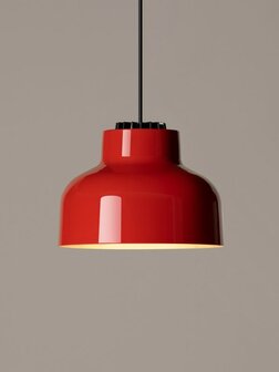 M64 Glossy Pure Red hanglamp Santa &amp; Cole 