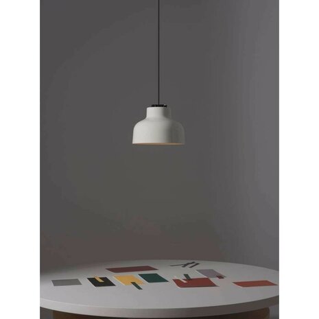 M64 Glossy Off White hanglamp Santa & Cole 