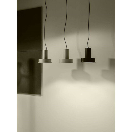 Arne S domus hanglamp Santa & Cole 